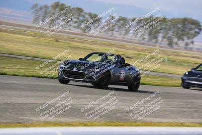 media/Mar-30-2025-Speed Ventures (Sun) [[39e6b1441d]]/Yellow/Front Straight/